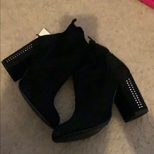 Black ankle booties